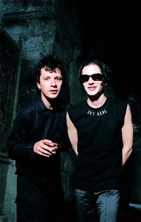 ...comme nicola sirkis et brian molko...